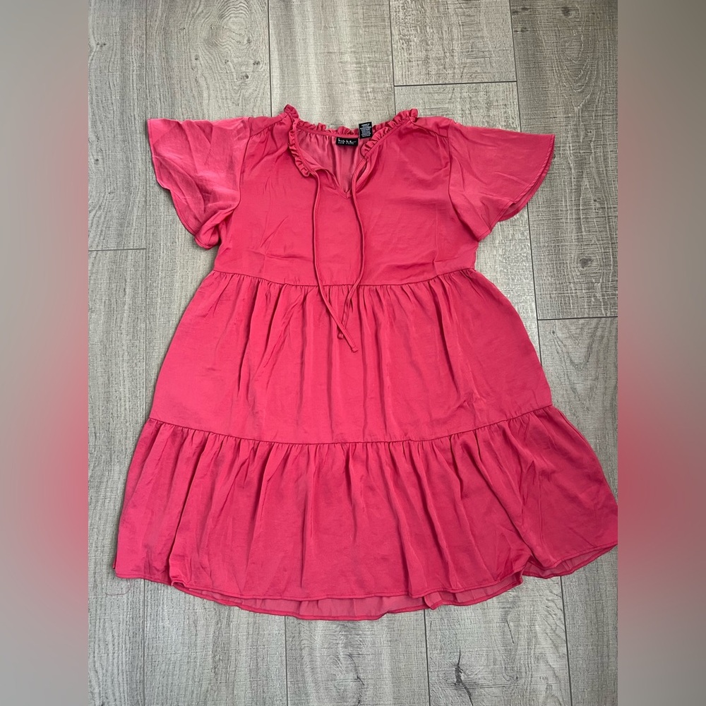 Nicole Miller Flutter Sleeve Tiered Babydoll Dress Size Medium